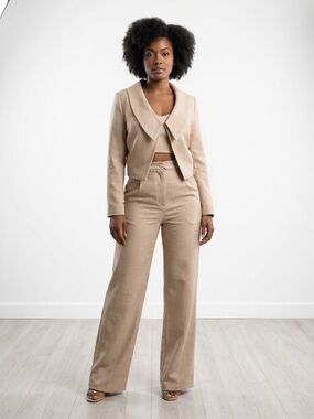 New Cream Women's 3 piece suite
